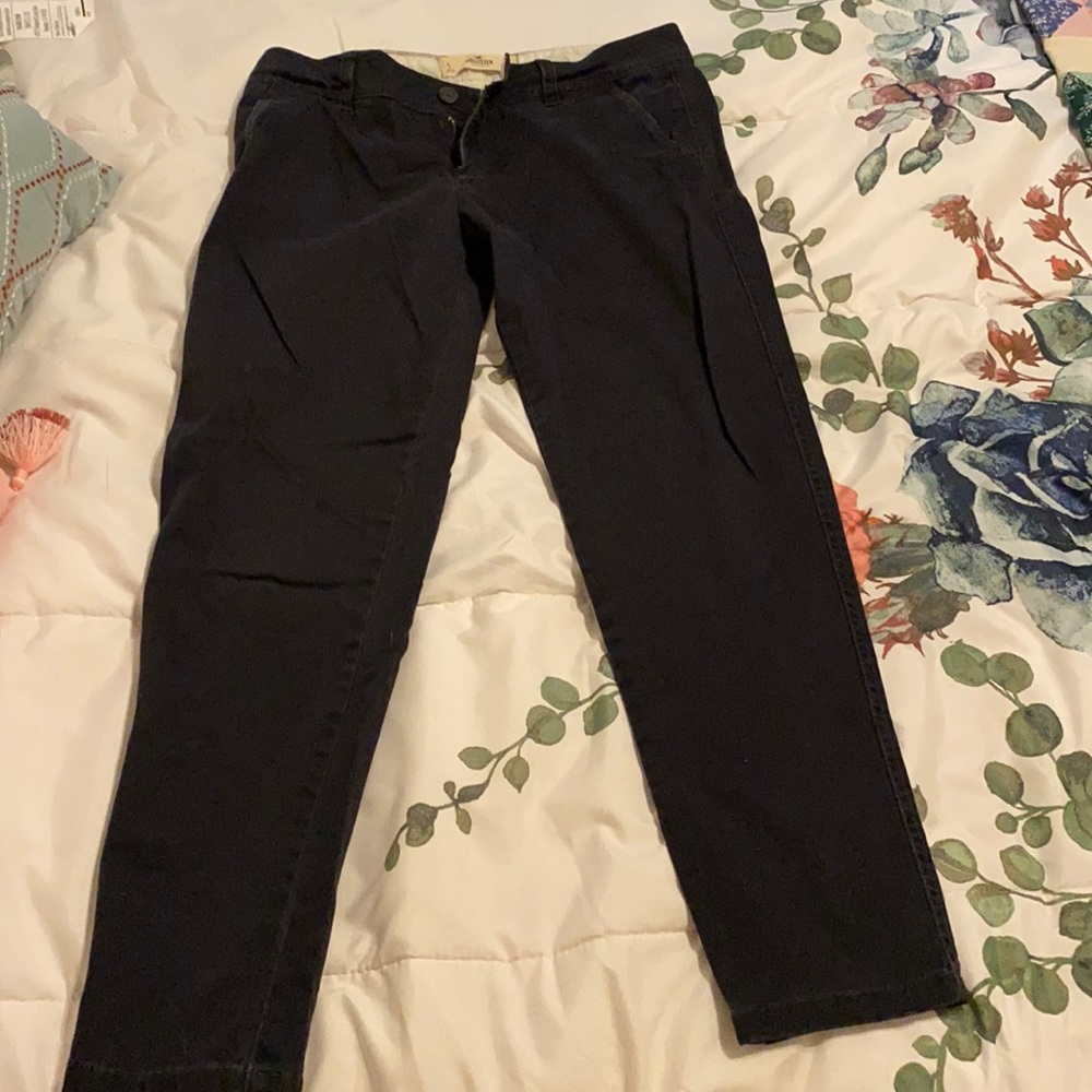 Hollister 5S navy blue corduroy pants